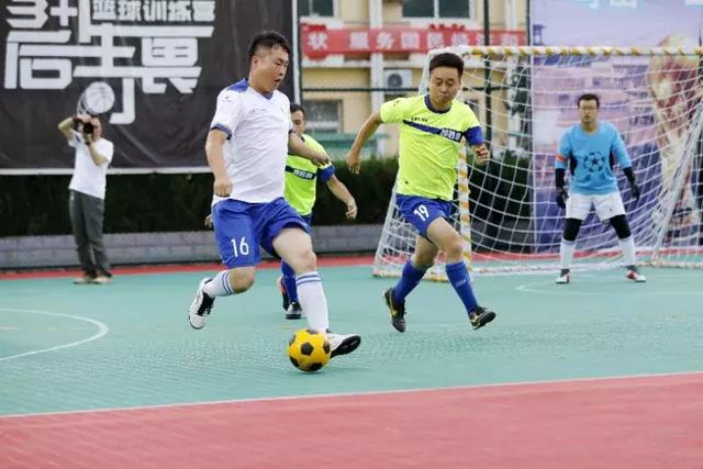 河村3分4助灰熊狂胜开拓者 国王终结太阳7连胜